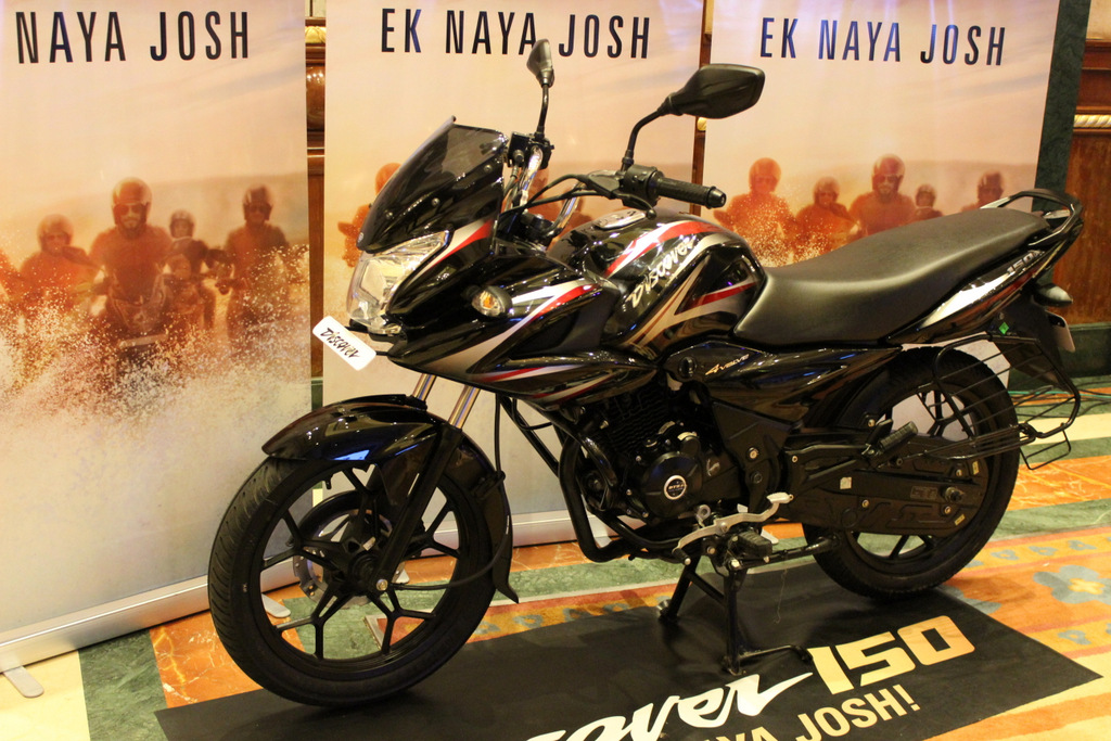 Bajaj launches Discover 150F and 150S