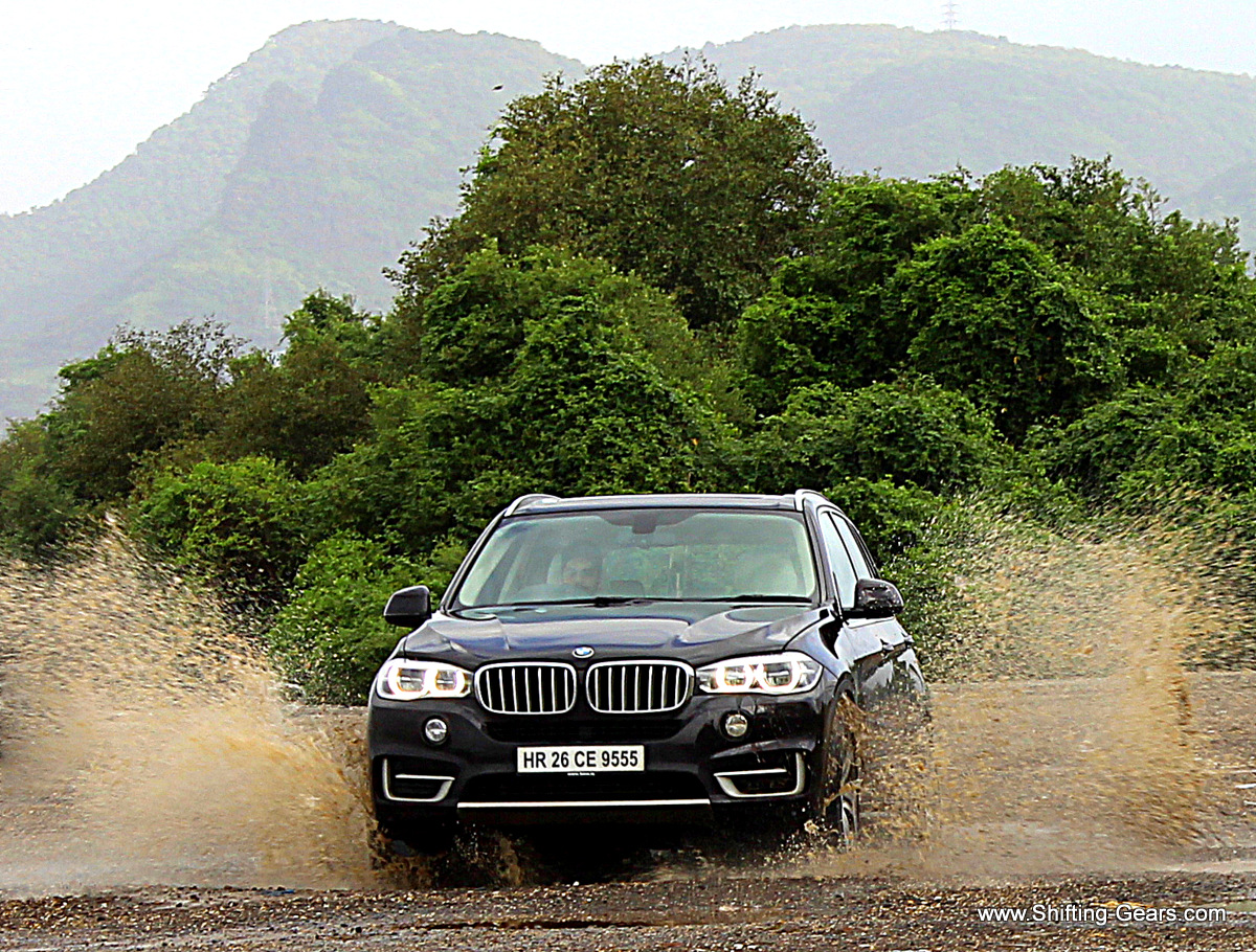 The 2014 BMW X5 xDrive30d Design Pure Experience