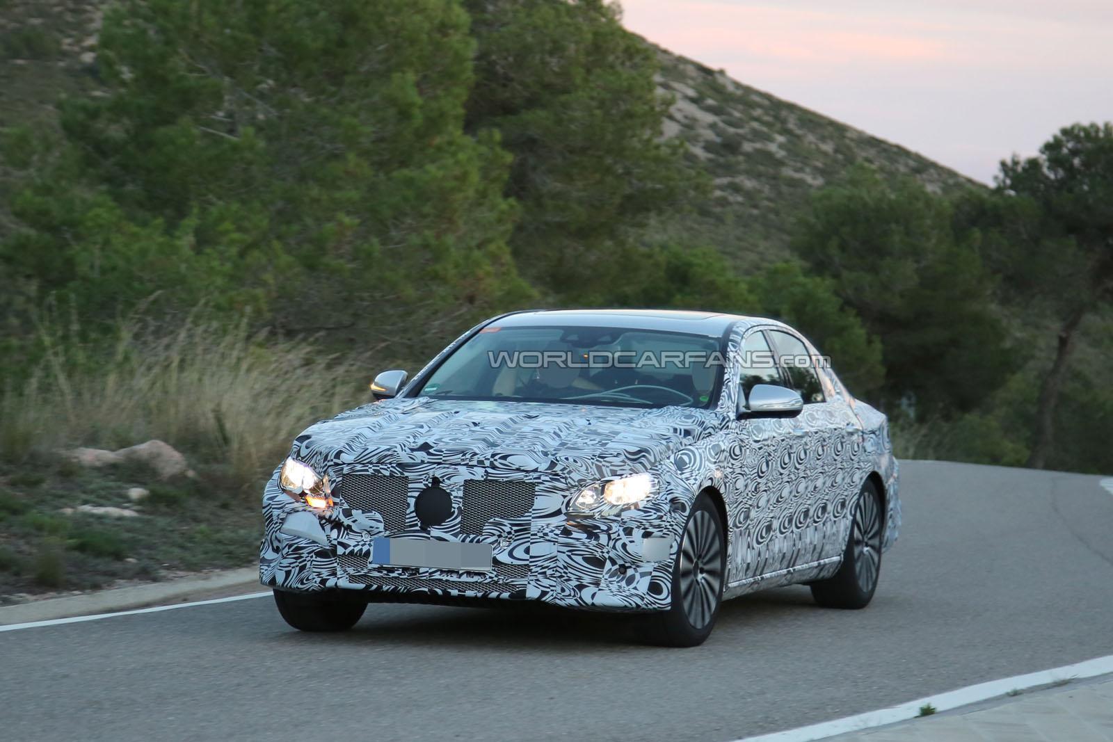 Next-generation 2016 Mercedes-Benz E-Class spotted testing