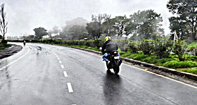Safe riding tips for monsoon