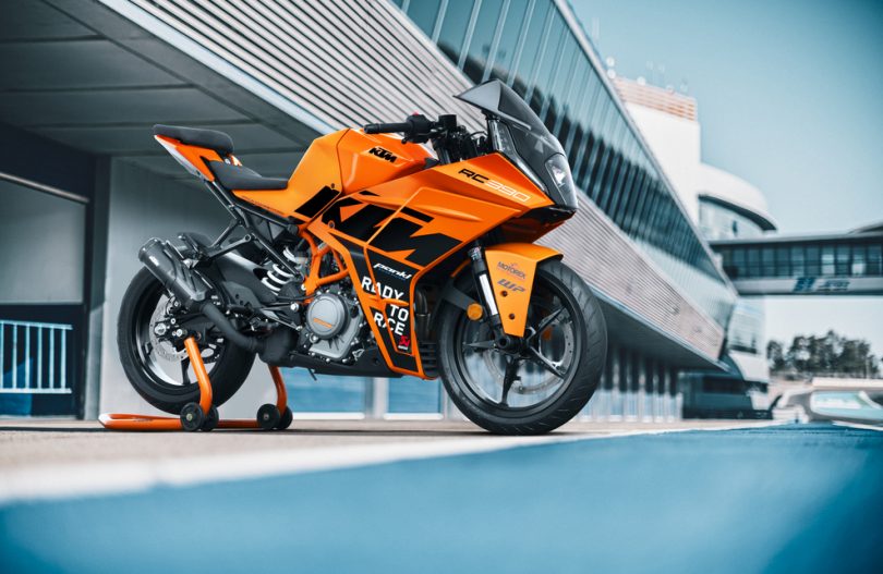 KTM launches RC 390 GP in India at INR 3,16,070