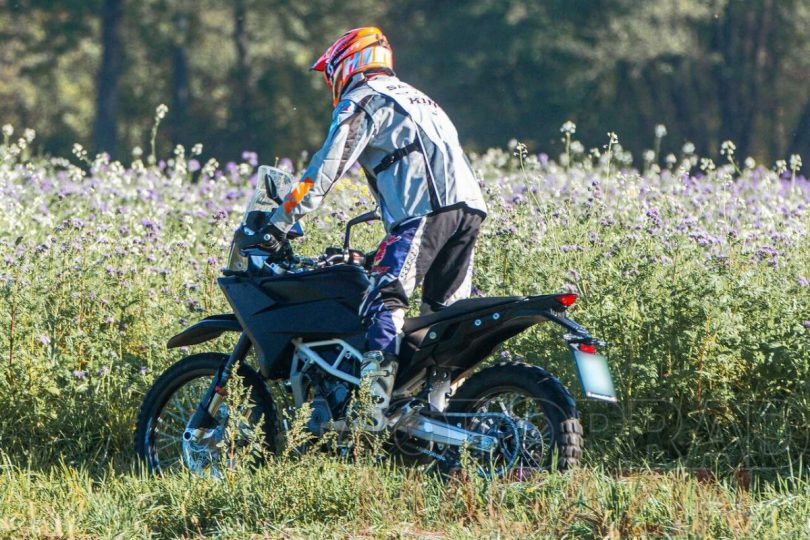 Ktm Enduro Adventure Rally Variant Spotted Testing Shifting Gears