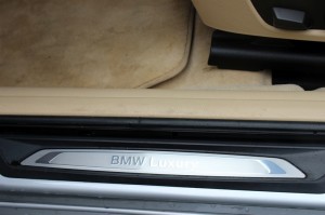 'BMW Luxury' scuff plates