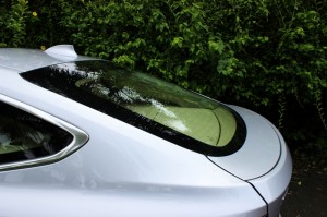 Pop-out rear spoiler, active during high speed