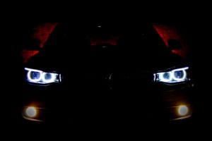 The 3 GT lights in the night