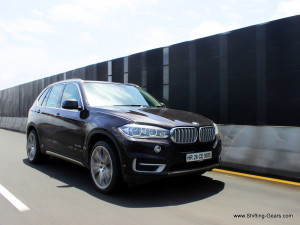 The new X5 looks much bolder from the front, compared to the outgoing model