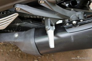 If your pillion rider wears heels, scratches on the exhaust pipe are inevitable