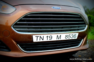 The front grille has been repeatedly compared to the Aston Martin. Whatever the comparison might be, it does look good and stands out amongst competition.