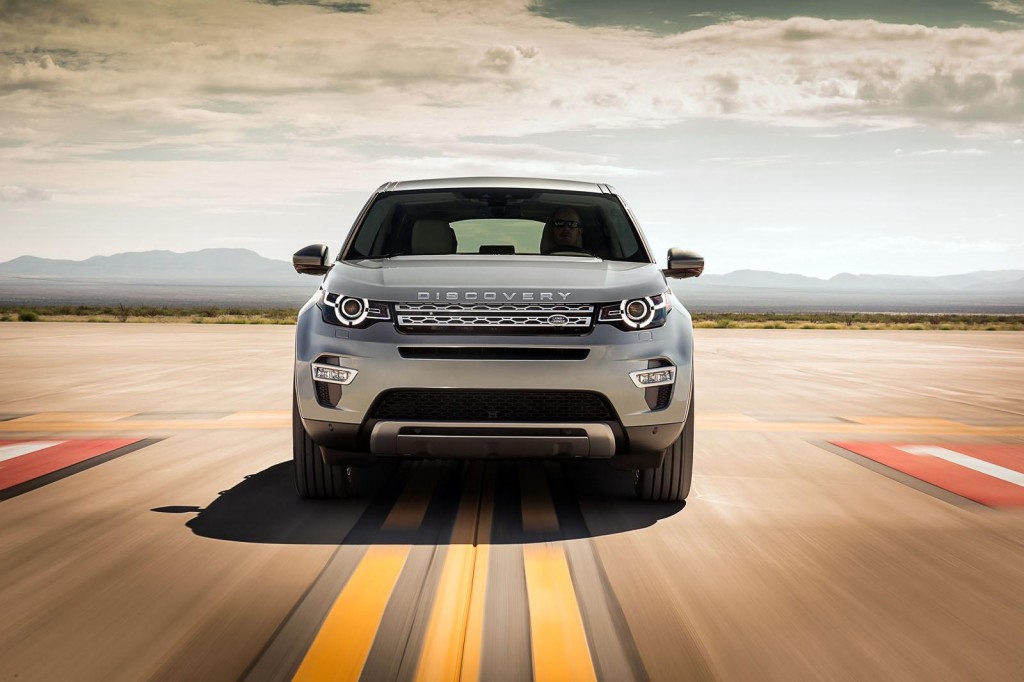 Land Rover Discover Sport revealed