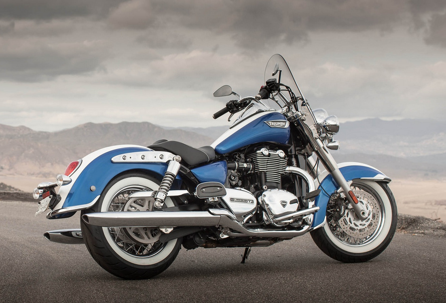 Triumph launches Thunderbird LT at Rs. 15.75 lakh
