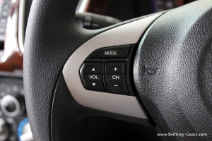 Steering mounted controls are only for audio, the Mobilio does not get bluetooth connectivity