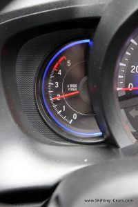 Tachometer readings on the diesel Mobilio