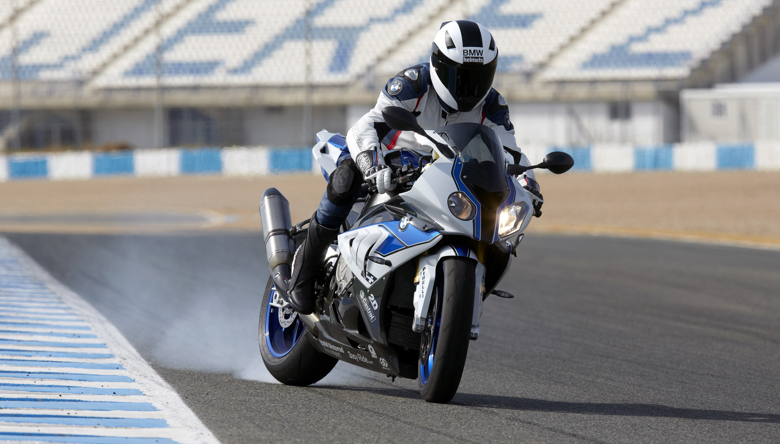 TVS BMW bikes to be launched around August '15 | Shifting-Gears