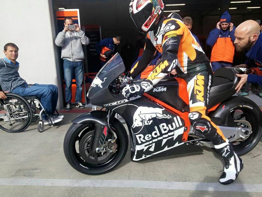 KTM’s RC16 in action