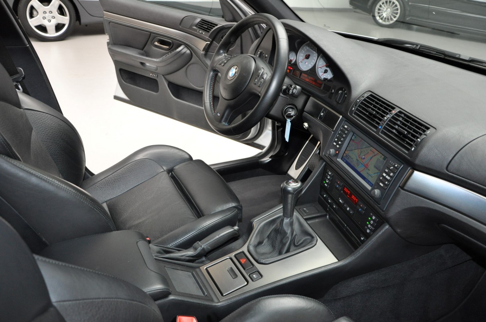 geluid Malen controleren E39 (1998-2003) BMW M5 looks brand new | Shifting-Gears