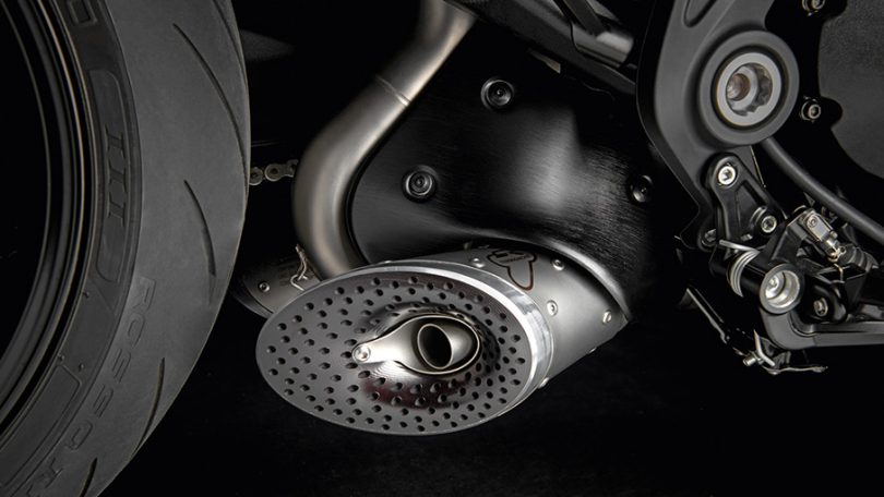 Ducati offers performance accessories for Diavel 1260 – Shifting-Gears