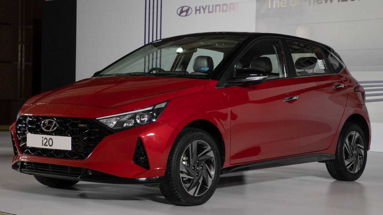 2020 Hyundai i20 launched in India at INR 6.79 lakh, 25 ...