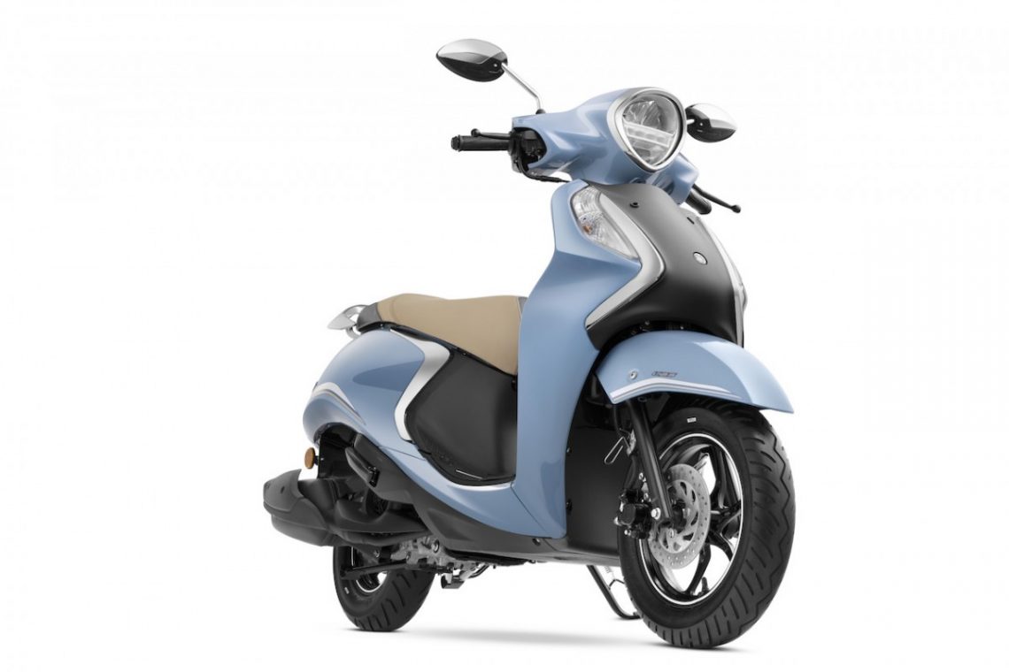 Yamaha Reveals Fascino 125 Fi Hybrid Scooter for India - Shifting-Gears