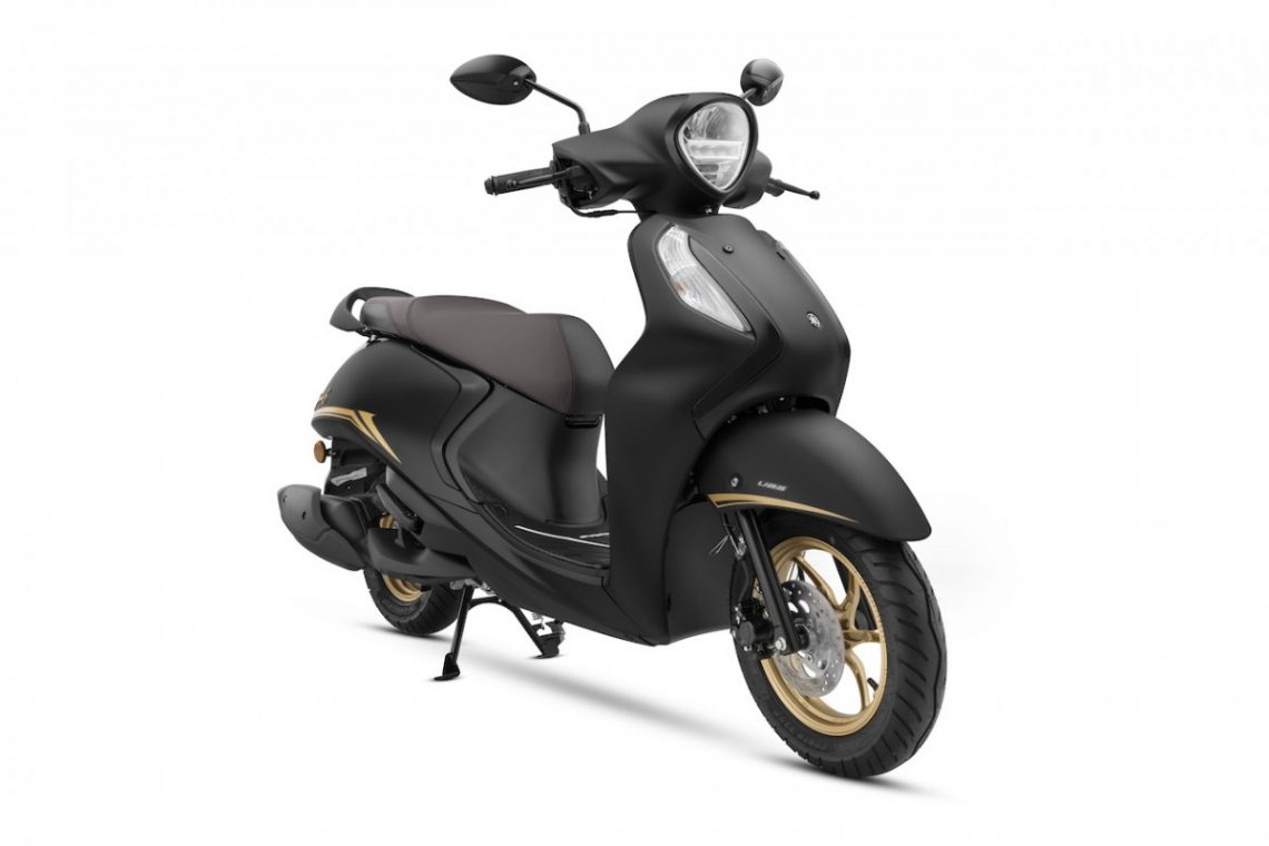 Yamaha Reveals Fascino Fi Hybrid Scooter For India Shifting Gears