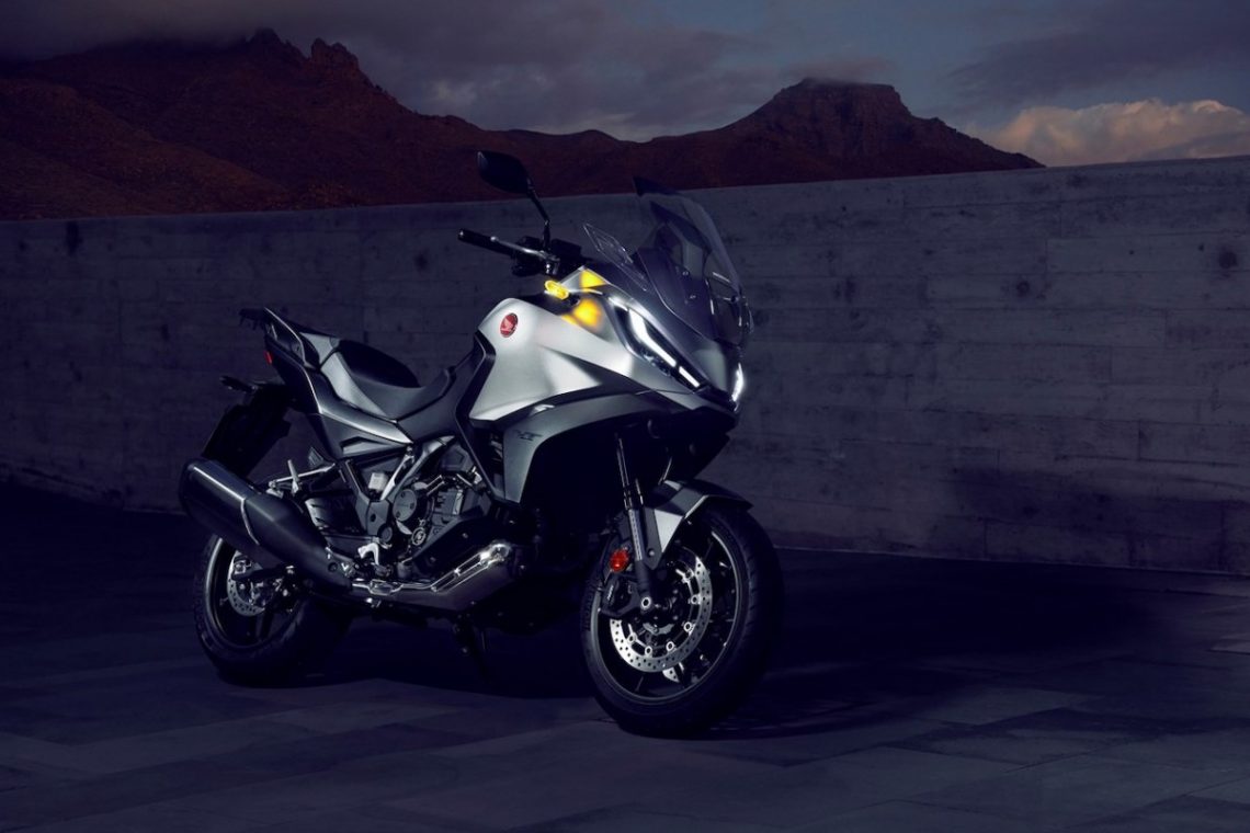 Honda reveals 2022 NT1100 touring motorcycle - Shifting-Gears