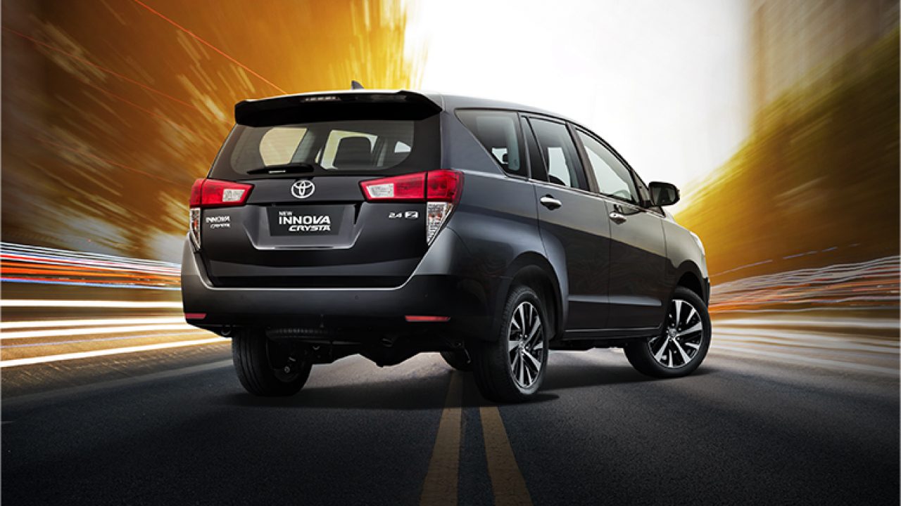 https://park.shifting-gears.com/wp-content/uploads/2022/01/MY22-Toyota-Innova-Crysta-prices-start-at-INR-16.89-lakh-3-1280x720.jpg