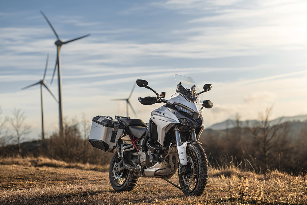 2022 Ducati Multistrada V4S revealed with updated suspension |  Shifting-Gears