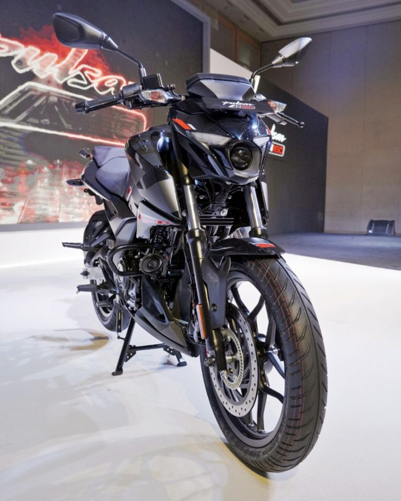 2022 Bajaj Pulsar N160 Vs. TVS Apache RTR 160 4V - Specification ...