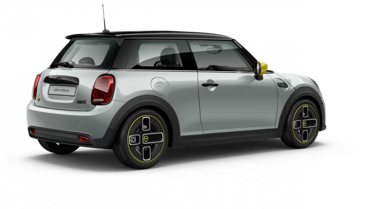 Bookings Reopen! Mini Cooper SE electric for India | Shifting-Gears