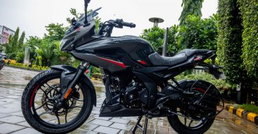 2022 Bajaj Pulsar F250 All-Black with Dual Channel ABS – First