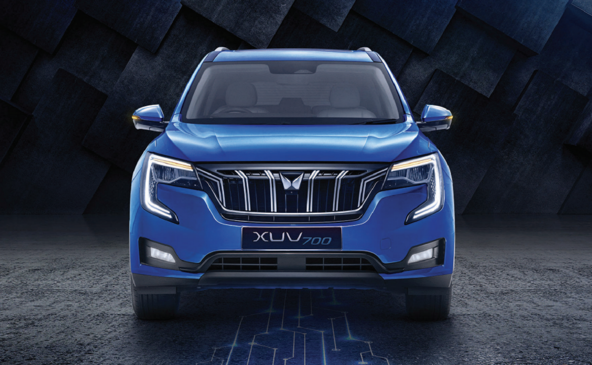 mahindra-s-xuv700-gets-a-massive-price-hike-in-2023-shifting-gears