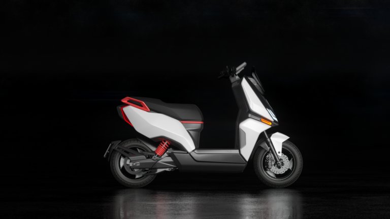 Lml Reveals Star Electric Scooter Moonshot E Bike And Orion E Bicycle