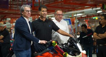 One millionth KTM bike rolled out of Bajaj plant in Pune