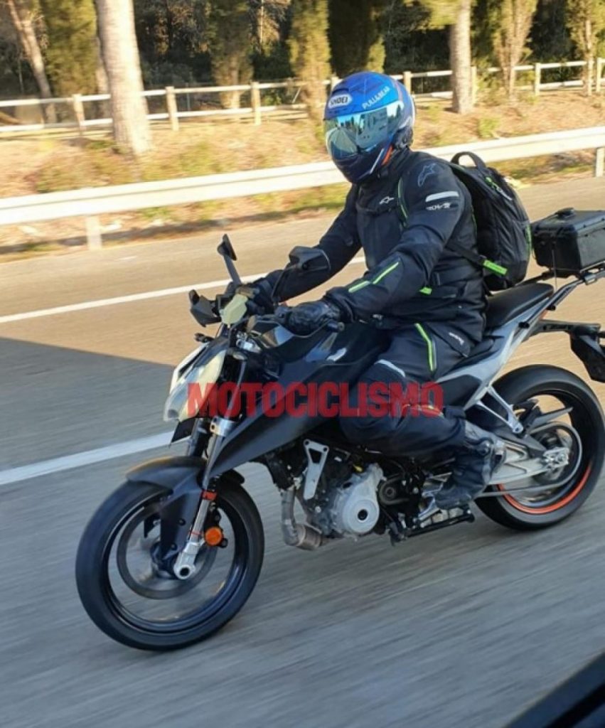 2024 KTM 390 Duke newgeneration spotted again ShiftingGears