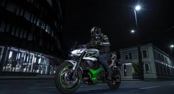 Kawasaki reveals Z7 Hybrid naked sports bike