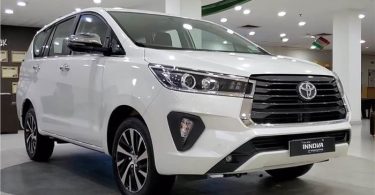 innova crysta