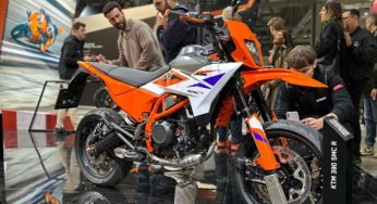 EICMA 2024! KTM reveals 390 SMC R supermoto bike
