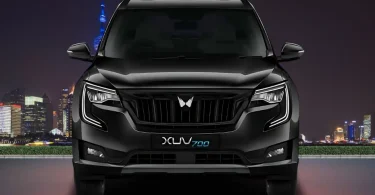 Mahindra XUV700 top spec