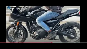 2025 Triumph Thruxton 400