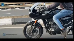 2025 Triumph Thruxton 400