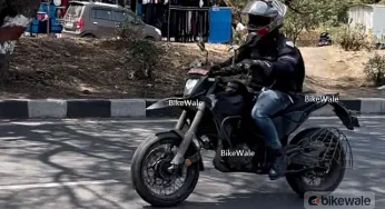 KTM 390 SMC R spied testing again, launch soon?