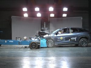 BYD Sealion 7