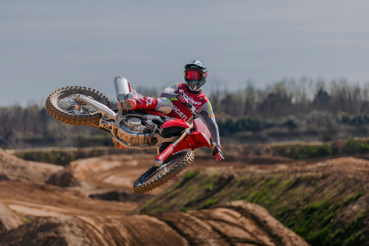 Ducati enters Motocross market with the Desmo450 MX