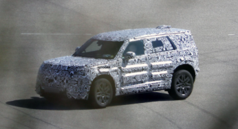 Upcoming Land Rover ‘Baby Defender’ spotted for the first time!