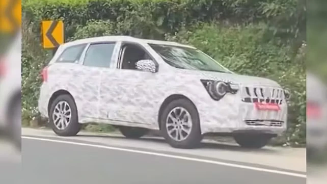 Mahindra XUV700 facelift